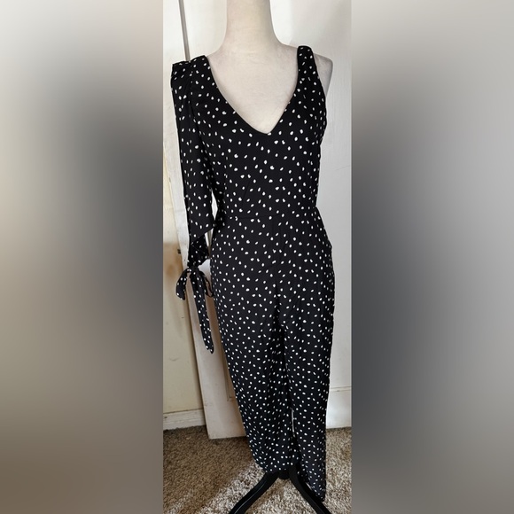 Lulus Aislinn Black Jumpsuit One Shoulder Sleeveless Romper asymmetrical - Picture 3 of 16